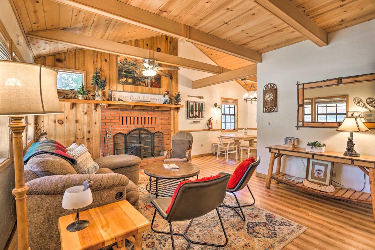 Big Bear Cabin With Deck And Hot Tub, Near Resorts! بيغ بير لاكي، سان بيرناردينو، كاليفورنيا المظهر الخارجي الصورة