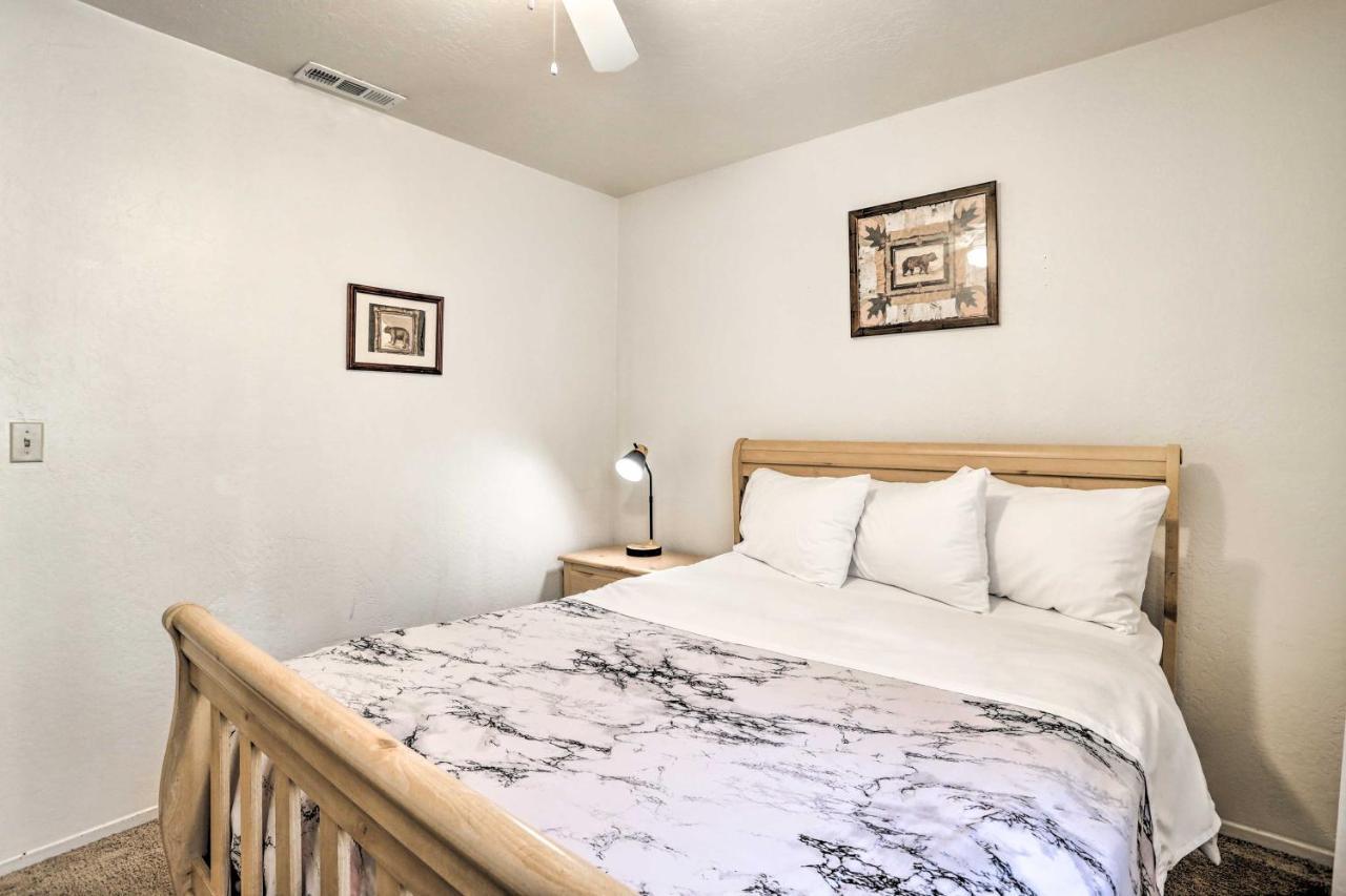 Big Bear Cabin With Deck And Hot Tub, Near Resorts! بيغ بير لاكي، سان بيرناردينو، كاليفورنيا المظهر الخارجي الصورة