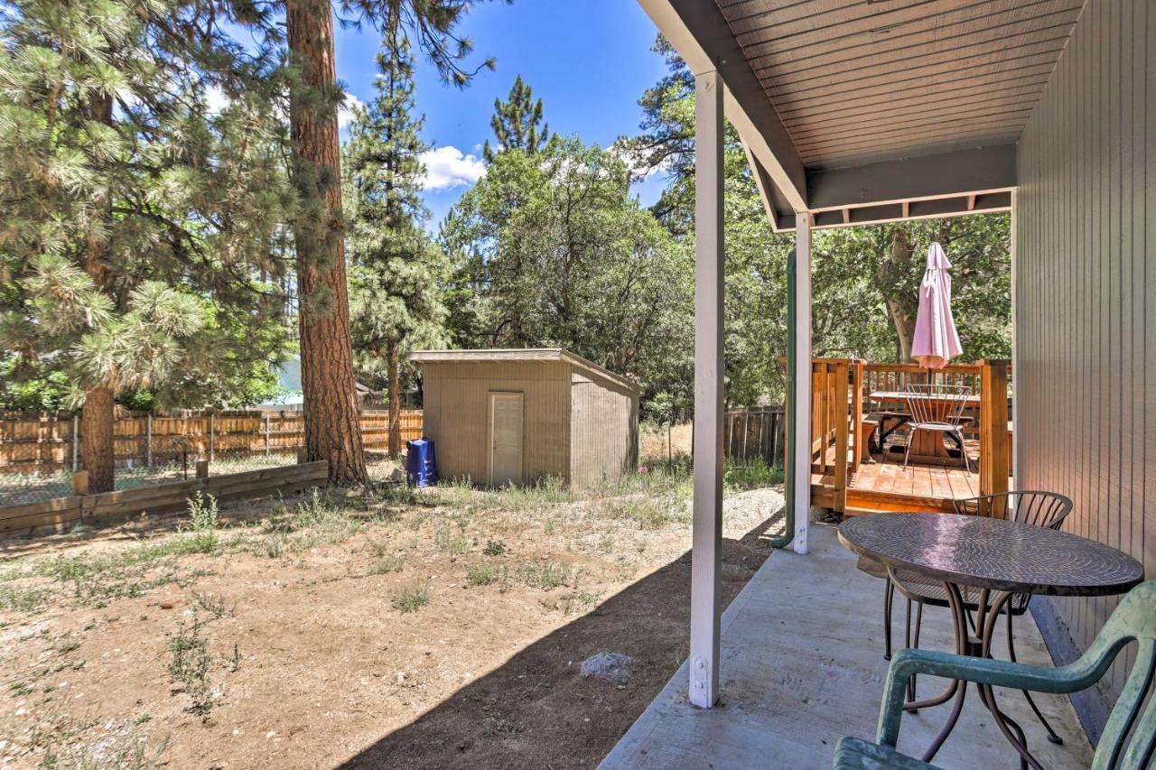 Big Bear Cabin With Deck And Hot Tub, Near Resorts! بيغ بير لاكي، سان بيرناردينو، كاليفورنيا المظهر الخارجي الصورة
